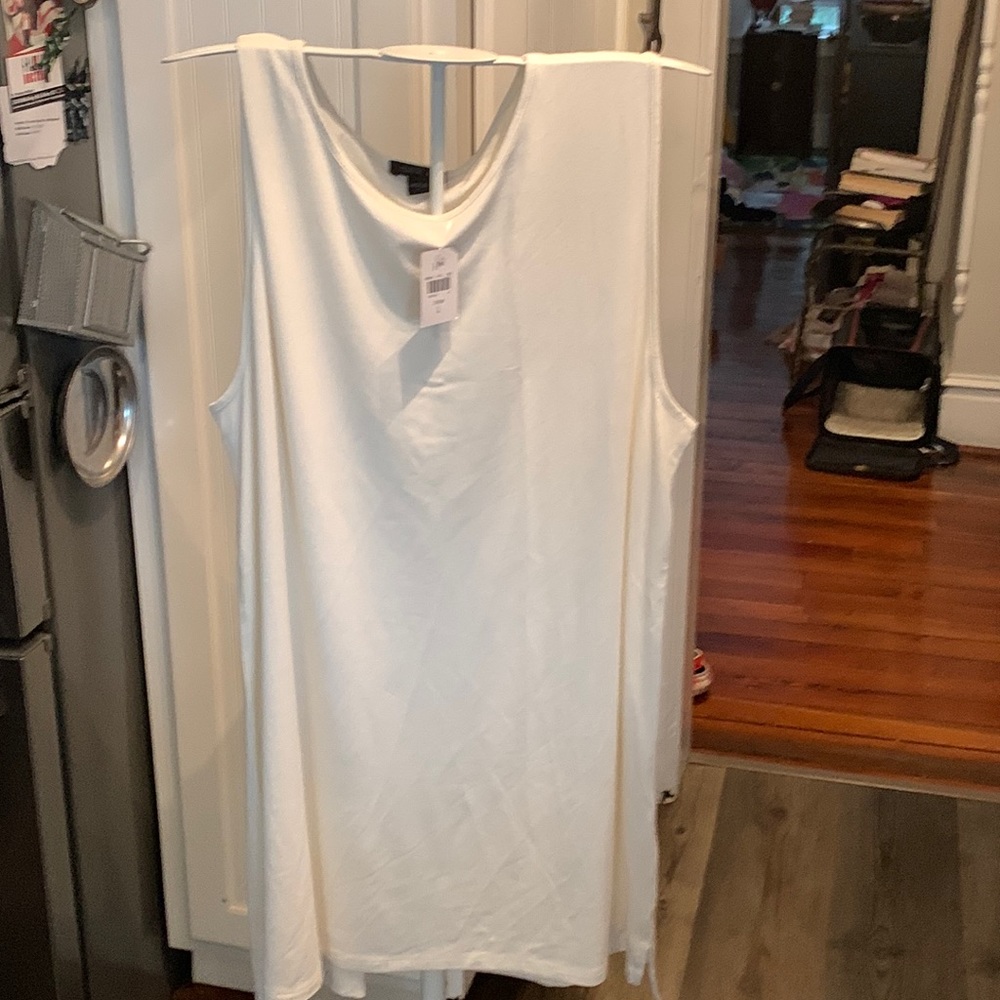 J.Jill Wearever Collection side slit sleeveless tunic.‎ NWT. Retail 49